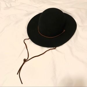 Black Brixton Tiller hat size medium (7 1/4)